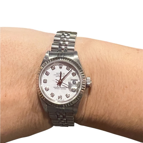 Rolex datejust automatic stainless steel 26mm white face diamond dial - Picture 9 of 9